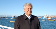 Senador Saavedra (PS) acusa que “el Partido Comunista ya soltó la candidatura de Jeannette Jara”