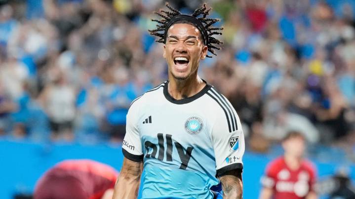 Charlotte FC beats FC Cincinnati with late Zaha goal for 5th MLS win in a row
