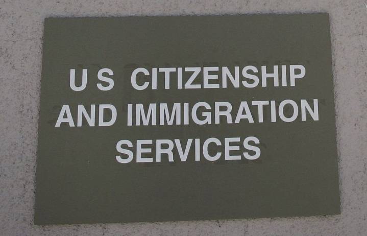 ICE detains U.S. Army veteran in his citizenship interview