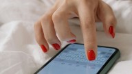 100 preguntas hot para enviar por WhatsApp: juega y conéctate con tu pareja