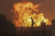 Aumentan a cinco los grandes incendios contra los que lucha Portugal