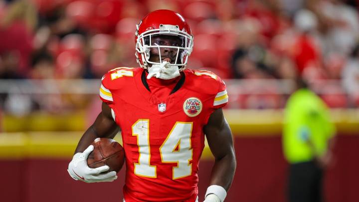 Texans sign WR Cornell Powell
