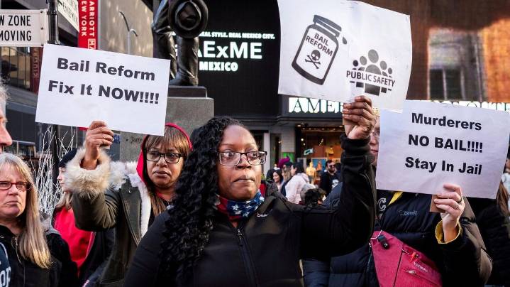 Bail reform hasn't led to a surge in NY crime, but critics want tougher laws anyway