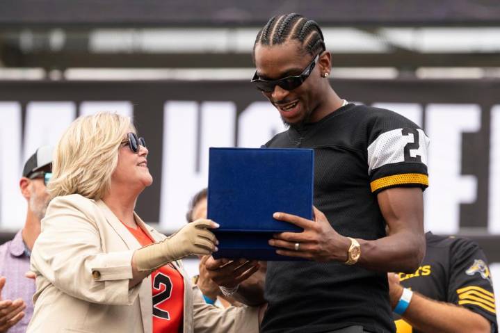 Shai Gilgeous-Alexander, Jugador Más Valioso de la NBA, recibe la llave de Hamilton, su ciudad natal – Chicago Tribune