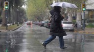 Lluvias y nevadas se extenderán en 8 regiones este miércoles: vientos llegarán a 70 km/h