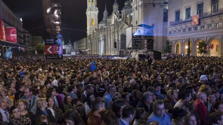 Comienzan a instalar las cámaras de la plaza del Pilar de Zaragoza: control y vigilancia en milisegundos
