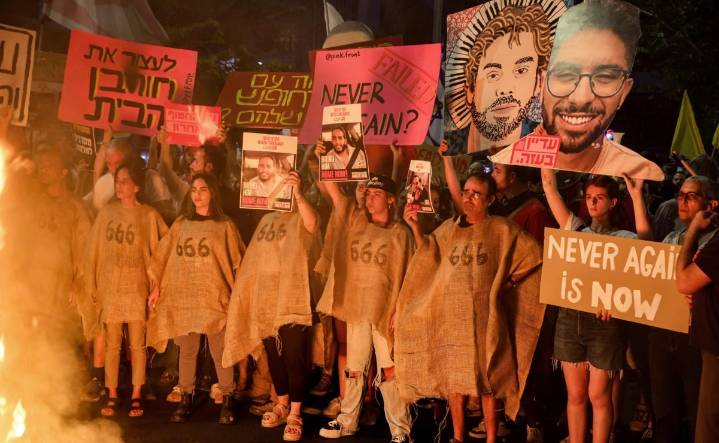 Miles se manifiestan en Tel-Aviv contra el plan israelí de conquistar Gaza; exigen la liberación de rehenes