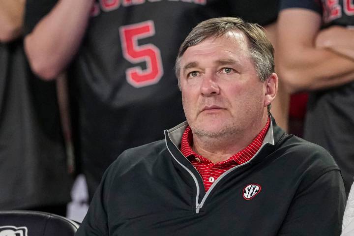Kirby Smart Gets Blunt Warning From Marshall’s 336lb Athlete as Georgia Faces Major Dilemma Georgia faces Marshall in a bold Week 1 clash as Kirby Smart’s Bulldogs hear shocking words that could spark