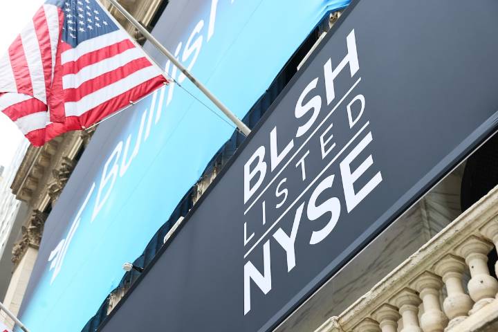 CoinDesk owner Bullish shares indicated to open nearly 62% above IPO price in debut