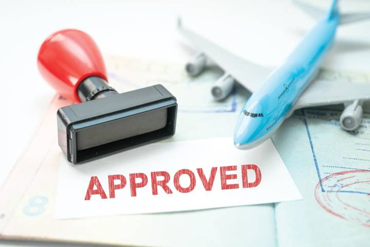 CVS Health: Health Insurers Get Buffett's Stamp Of Approval (Rating Upgrade) (NYSE:CVS)