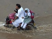 Sindh extends school closure as rain continues in Karachi