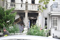Off-duty paramedic spots South Richmond Hill two-alarm house fire that injures nine firefighters, two civilians on Friday morning: FDNY
