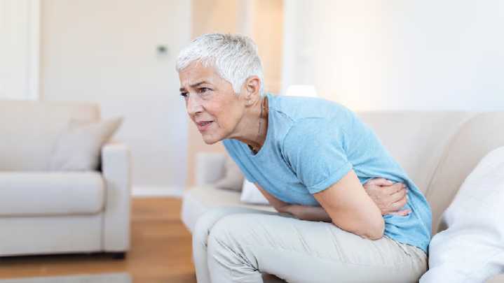 Cáncer de colon: los síntomas que no deben ignorarse y cómo prevenir la enfermedad