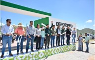 Gobernador entrega unidad deportiva en Tierra Nueva