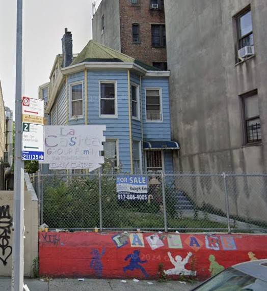 Permits filed for 6-story residential building with 13 units in University Heights