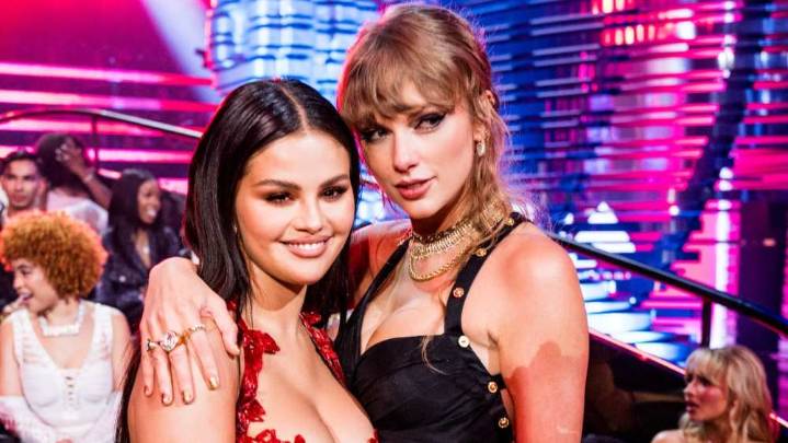 Taylor Swift and Selena Gomez’s Sweetest Friendship Moments