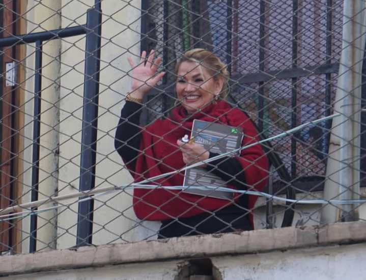 Expresidenta (i) boliviana Jeanine Áñez a punto de quedar en libertad tras cuatro años de prisión preventiva