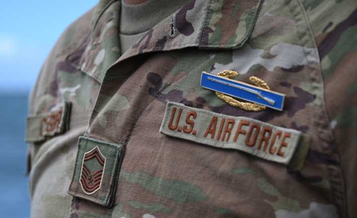 The Army created a new award for top soldiers. An Air Force member just pinned it on.