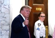 Una corte de apelación de Nueva York invalida la multa de 454 millones impuesta sobre Trump por fraude civil en su empresa
