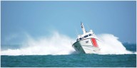 Tres personas que viajaban en un velero con destino a Cuba sin autorización son interceptadas por la Guardia Costera de EE.UU