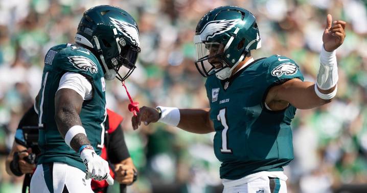 Fantasy football mock draft roundup: Where, when to draft the best players