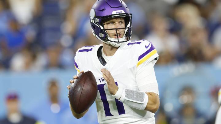 Report: Vikings to release Brett Rypien