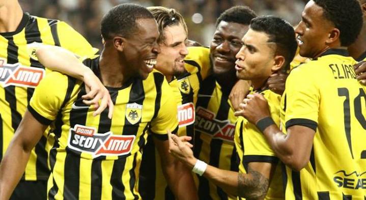 Orbelín y el AEK dejan a ‘Chino’ Huerta sin Conference League