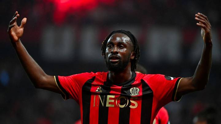 Aston Villa transfers: Striker Evann Guessand joins from Nice