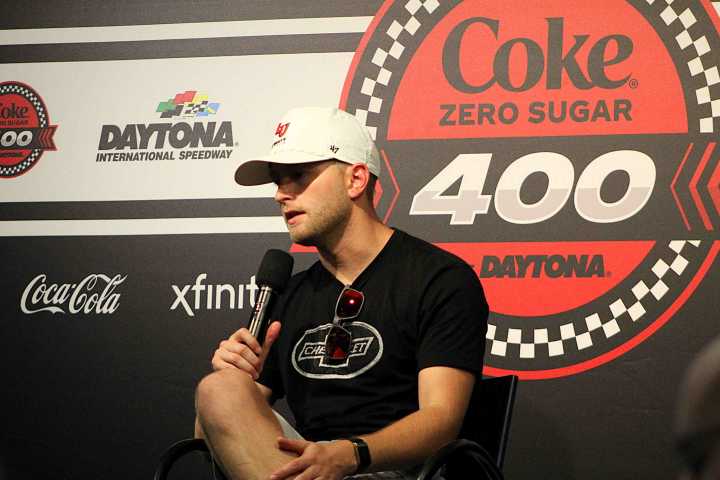 William Byron se prepara para la Coke Zero Sugar 400 y los playoffs de NASCAR
