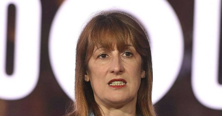 Rachel Reeves 'delusional' for calling slow 0.3% economic growth 'positive'