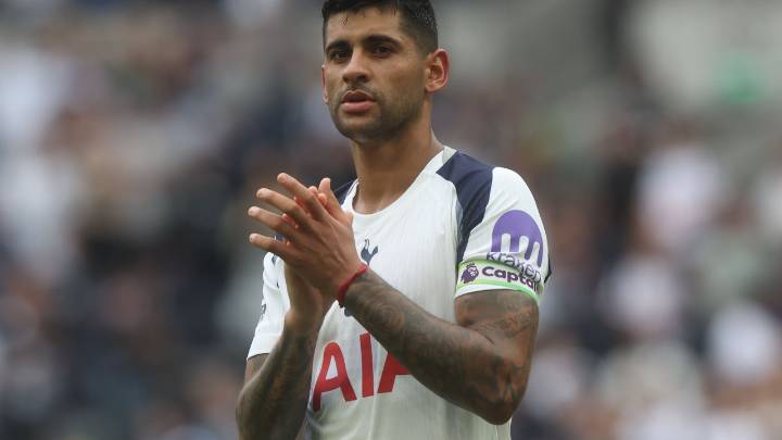 Cuti Romero renueva con el Tottenham y deja al Atlético de Madrid con las ganas de cerrar su fichaje