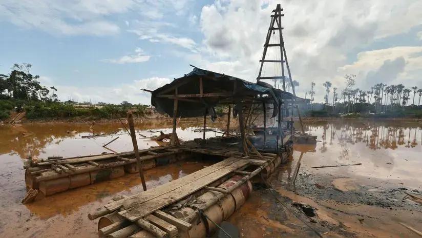 Organizaciones de prensa exigen protección para periodista amenazado tras denunciar mafias de minería ilegal en Madre de Dios