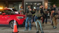 Checkpoint with ICE agents met by protesters in D.C.