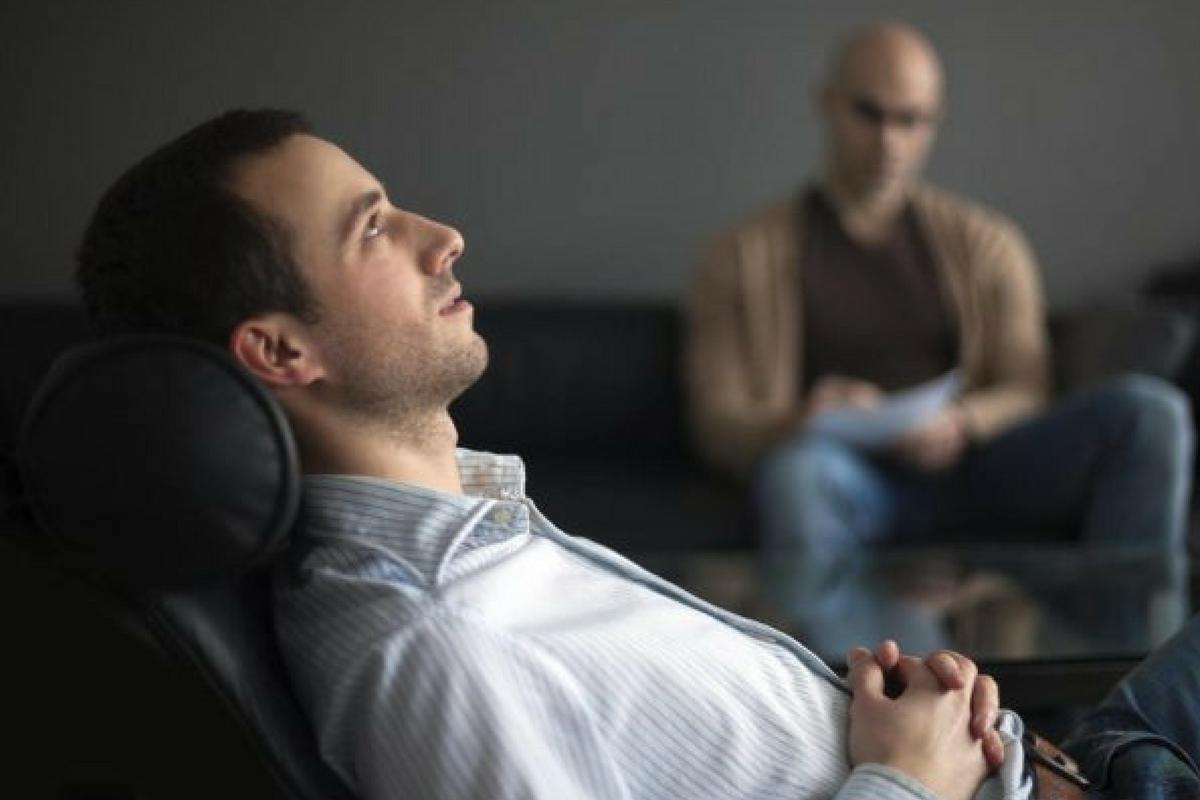Cinco desafíos emocionales que llevan a terapia, según expertos