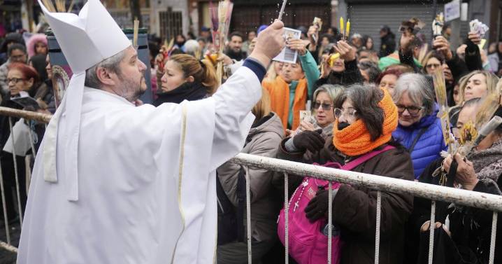 Ante el fantasma de la desocupación, argentinos intensifican plegarias al santo católico del trabajo