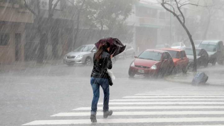 Inameh pronostica lluvias y tormentas en gran parte del país este lunes