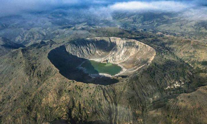 Aumentan vigilancia al volcán Chichonal tras incremento en actividad sísmica