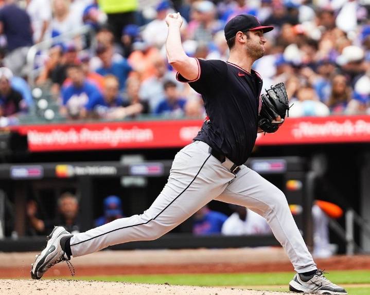 Gavin Williams acarició el sin hit ni carrera