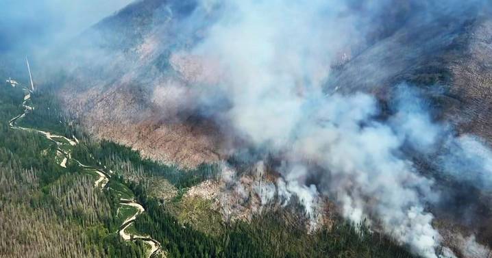 Lightning Creek Fire grows to 1,600 acres
