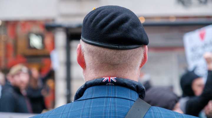 No, homeless veterans are not being evicted to house migrants