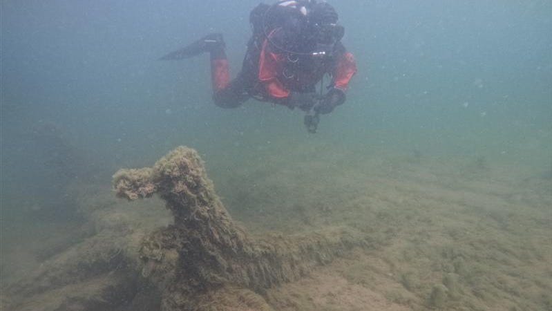 Door County rafter finds wooden schooner lost 138 years…