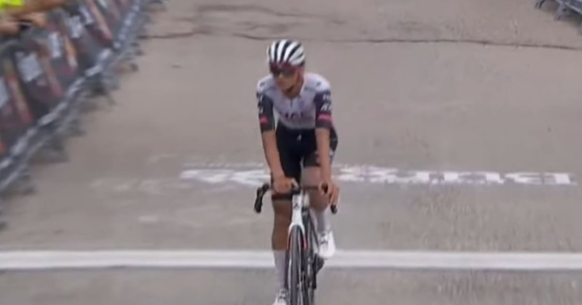 Video: Así fue el brutal accidente de Isaac del Toro antes de coronarse campeón de la Vuelta a Burgos