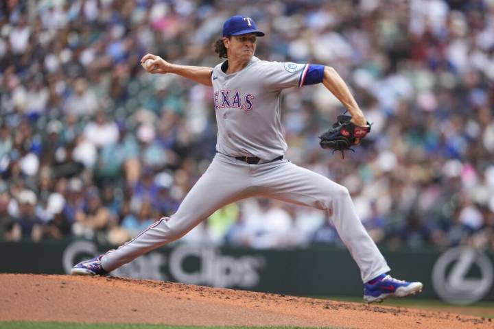 Phillies visit the Rangers to start 3