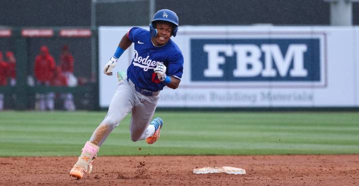 Dodgers’ Kendall George is first in 2025 to 70 stolen bases