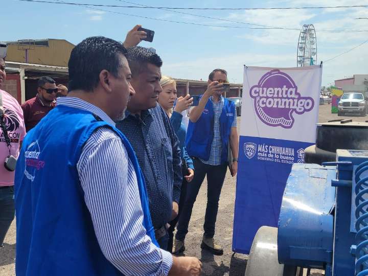 Entrega Coesvi máquina adobera al Municipio de Jiménez para apoyar a 70 familias en construcción de vivienda