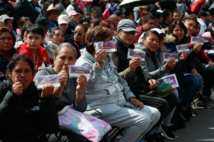 Programa Mercomuna en CDMX apoyará a 335 mil familias este año