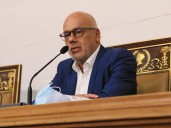 La advertencia de Jorge Rodríguez: “Extranjero que entre sin permiso, se queda aquí preso”