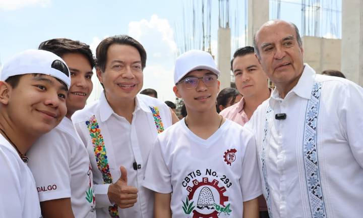 Mario Delgado supervisa avances educativos en Hidalgo previo al arranque del ciclo escolar 2025