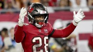 Vea el golpe que le valió una expulsión a Shilo Sanders en un juego de pretemporada de la NFL (Video)