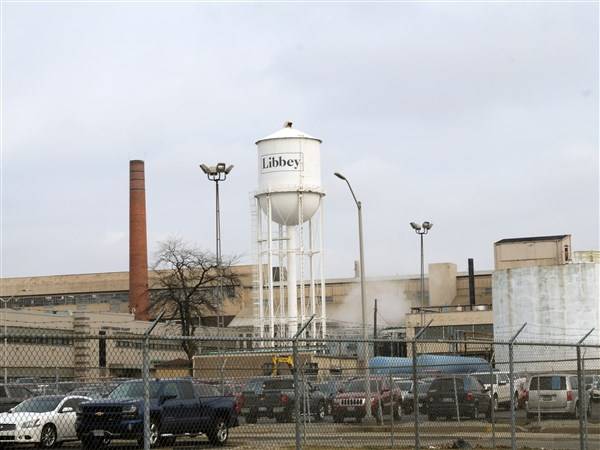 Machinists union votes to strike Libbey Glass